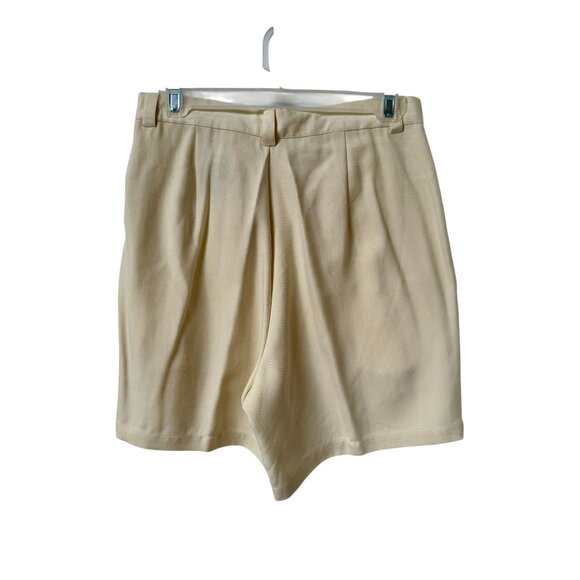 Tommy Bahama Womens Cream 100% Silk Shorts Size 8 - Picture 2 of 3